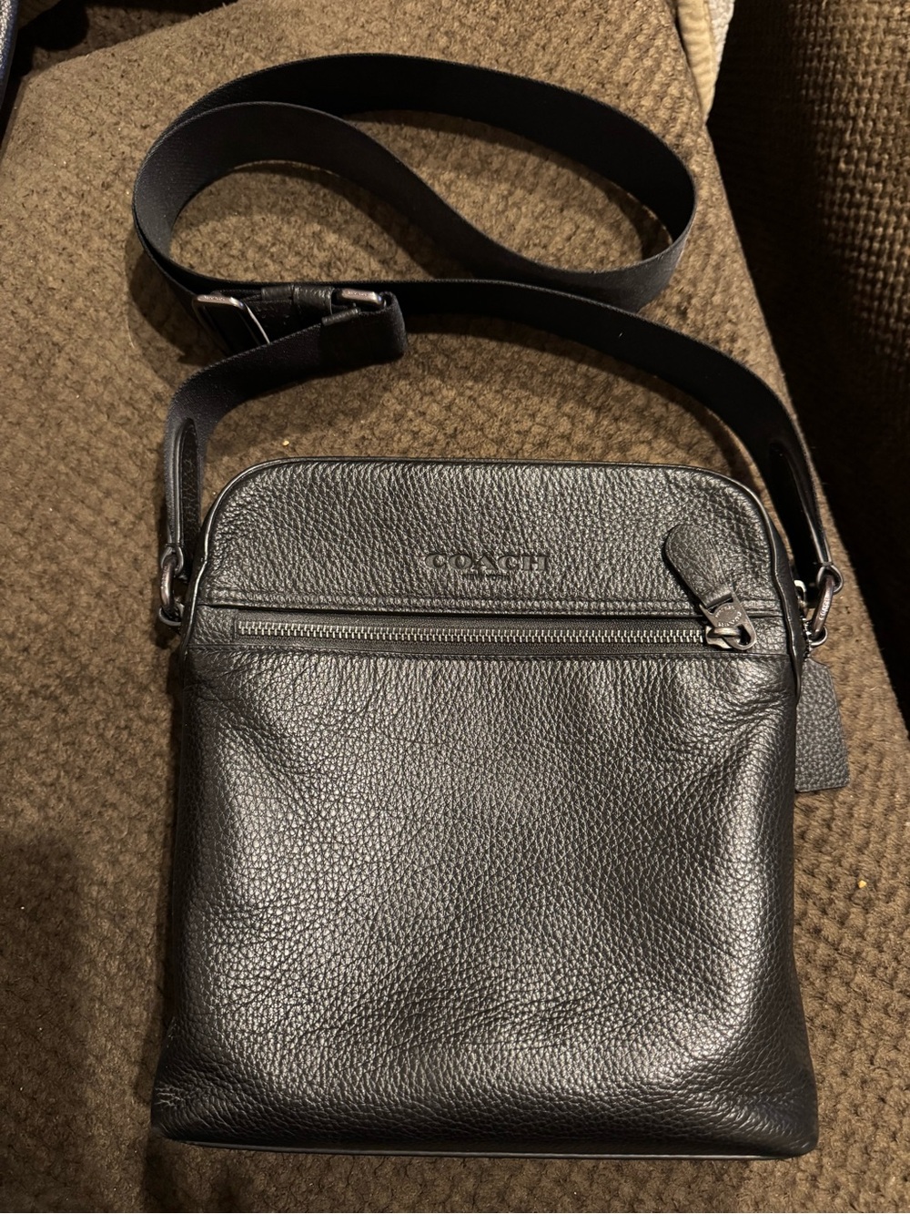 Coach Men's Black Pebbled Leather Messenger Crossbody